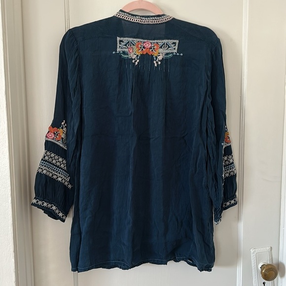 Johnny Was Bethanie Tunic Ocean Blue; size small - Picture 7 of 9